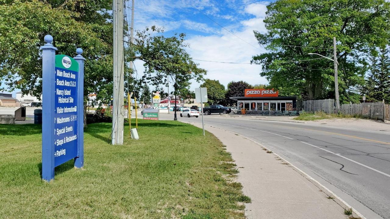 Main Beach River Retreat - Wasaga Beach 1 - Main Strip - 95 Mosley St Exteriör bild