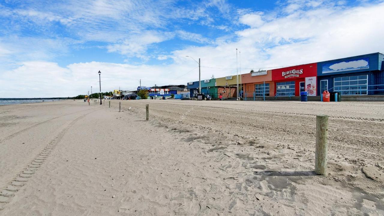 Main Beach River Retreat - Wasaga Beach 1 - Main Strip - 95 Mosley St Exteriör bild